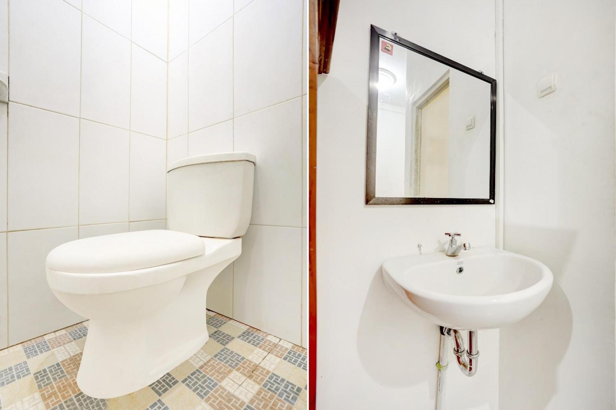 Super Oyo 3702 Homestay Bougenville Syariah 라몬간 외부 사진